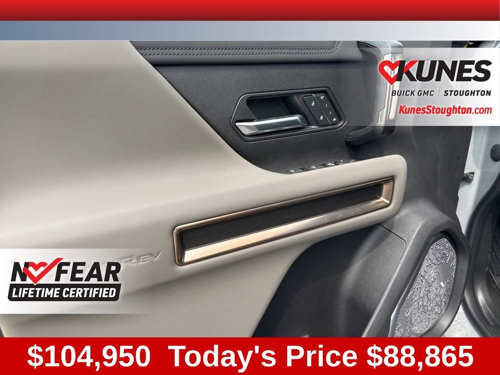 New 2025 GMC Hummer EV 2X w/ LPO, Dark Essentials Package image 20