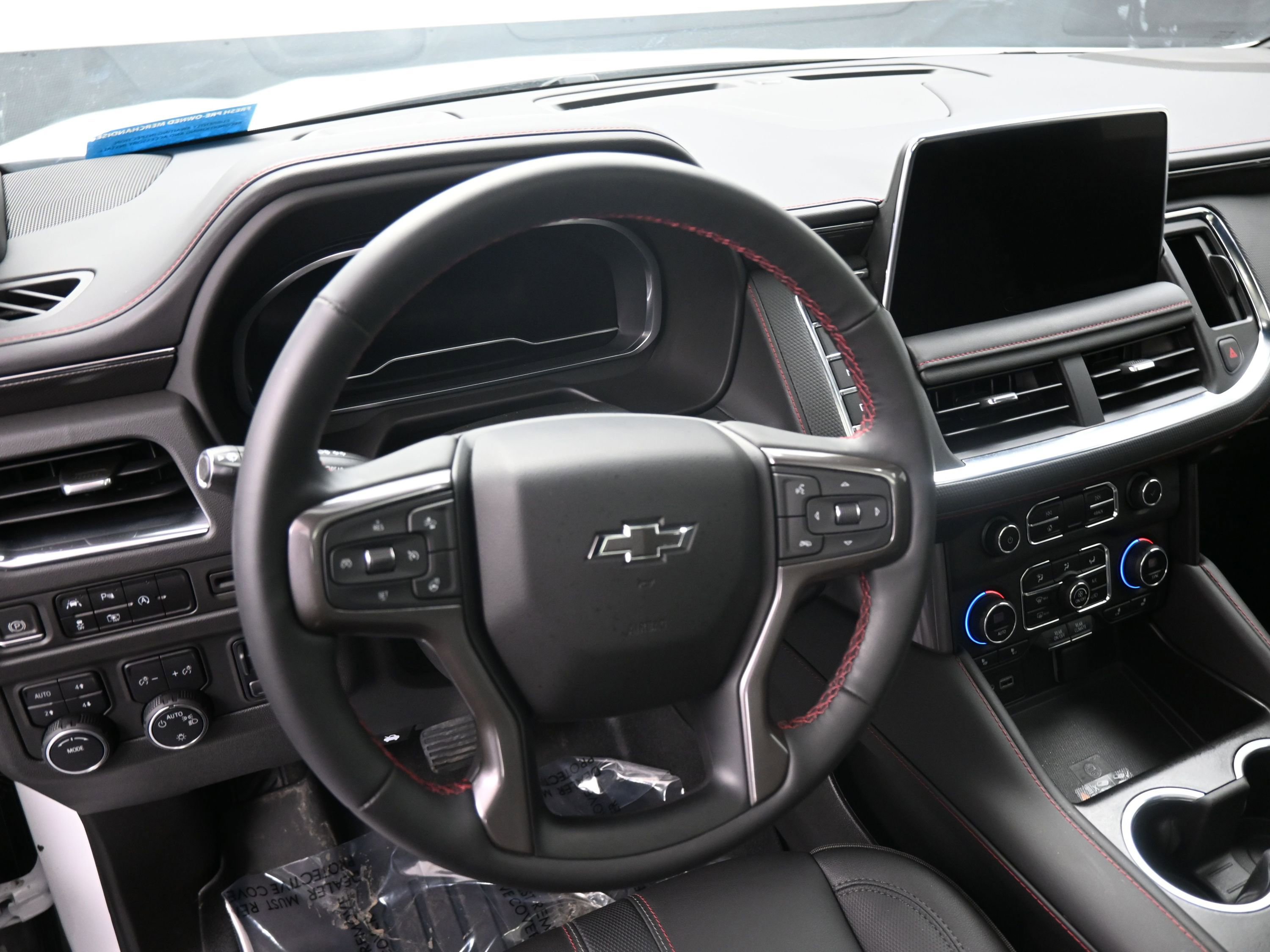 Certified 2023 Chevrolet Suburban RST w/ Luxury Package image 15