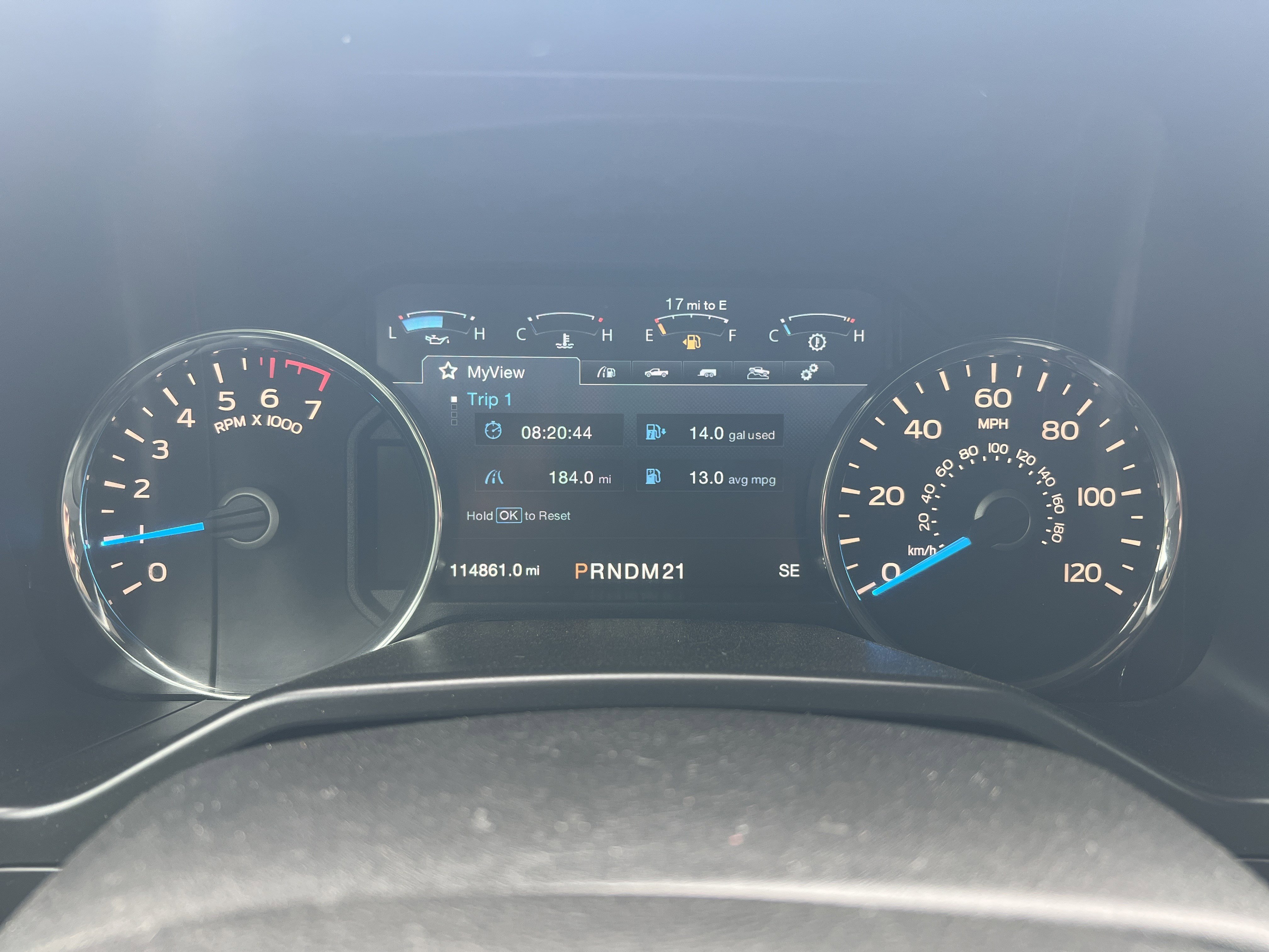 Used 2015 Ford F150 Lariat image 2