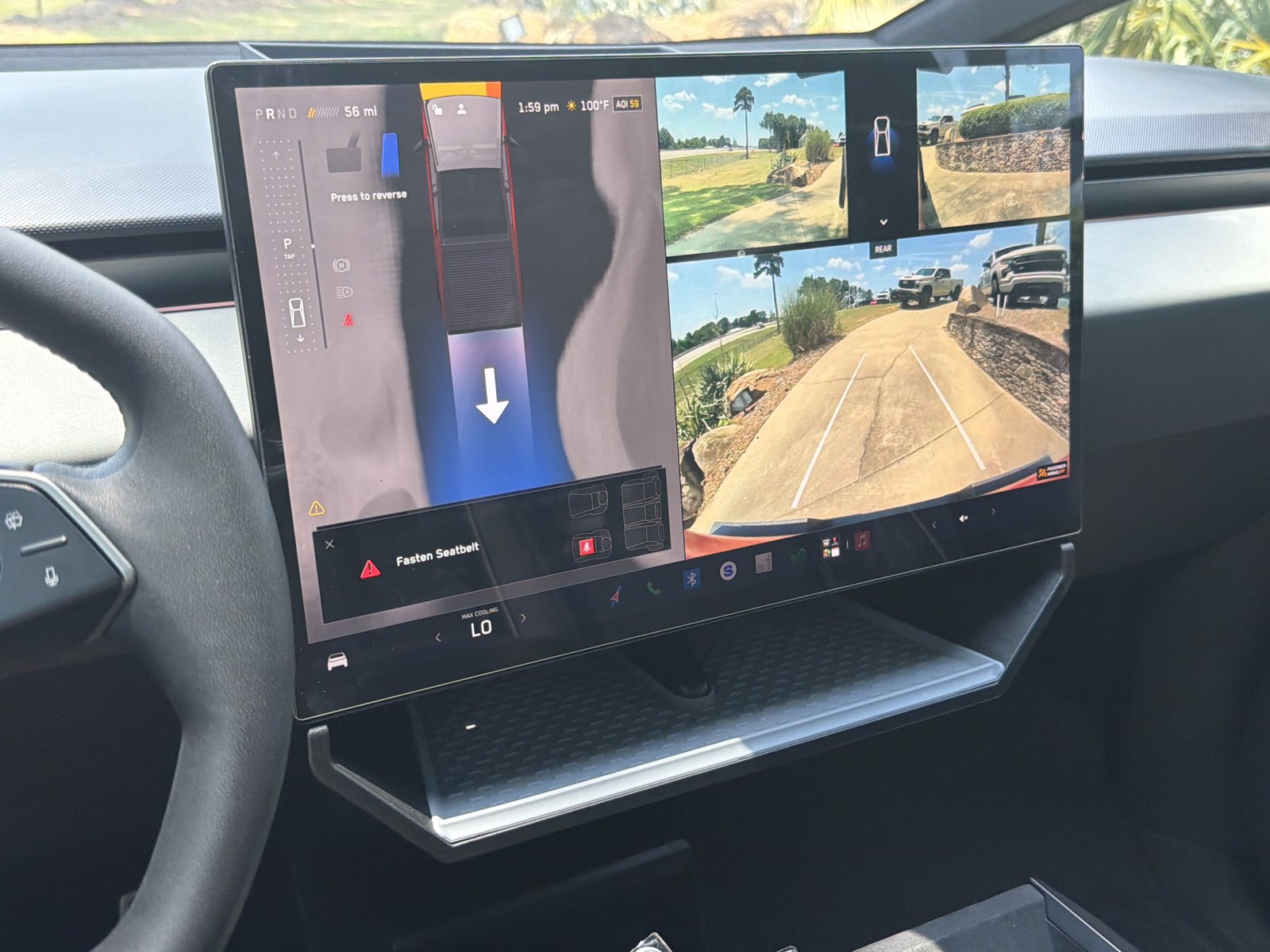Used 2025 Tesla Cybertruck AWD Crew Cab image 24