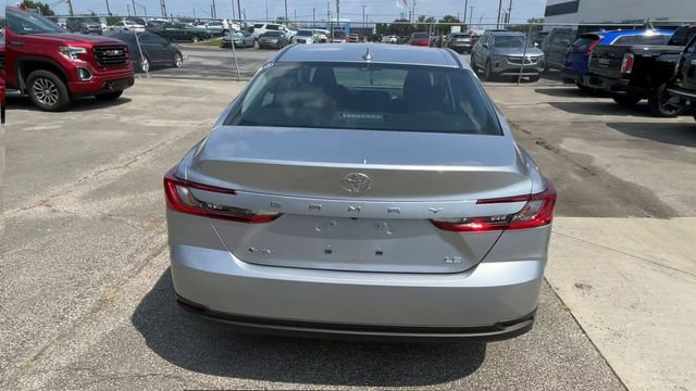 Used 2026 Toyota Camry LE w/ Convenience Package FWD image 9