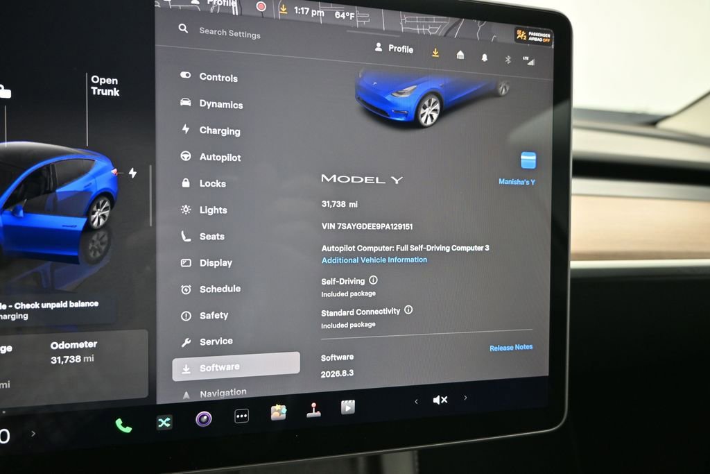 Used 2023 Tesla Model Y AWD image 24
