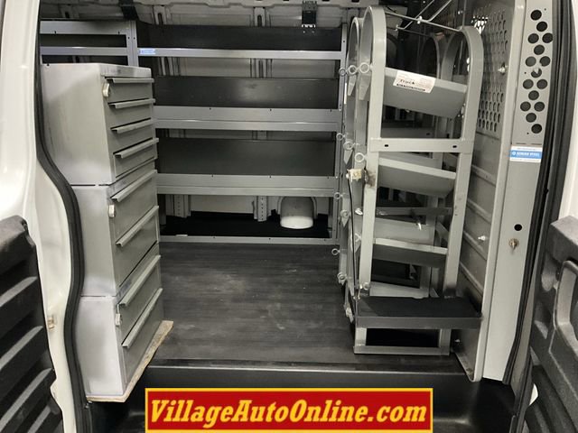 Used 2018 Chevrolet Express 2500 w/ Driver Convenience Package image 30