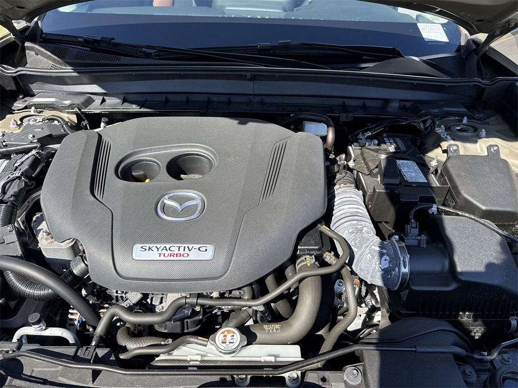 New 2024 MAZDA CX-30 Carbon image 59