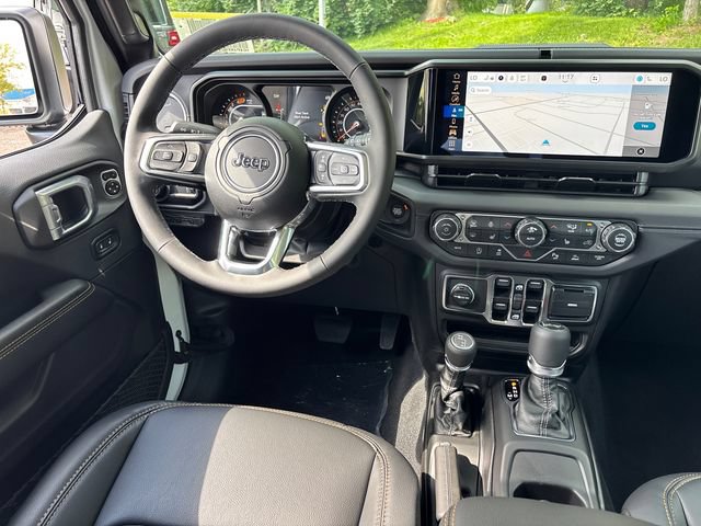 New 2027 Jeep Wrangler Unlimited Sahara AWD/4WD image 11