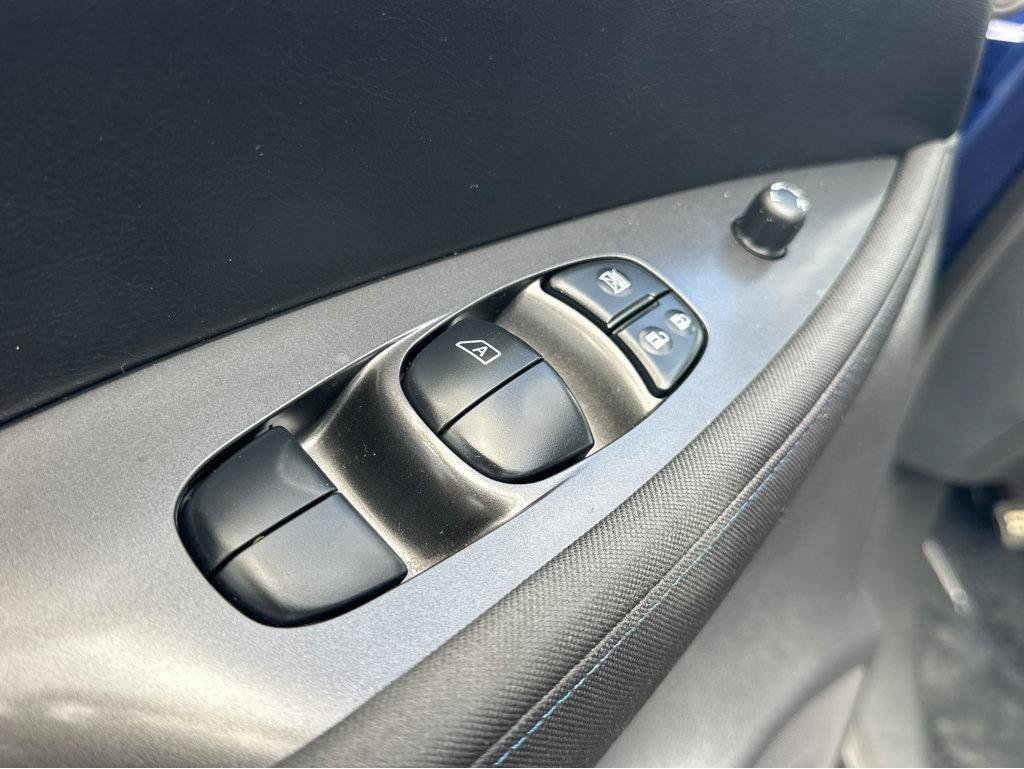 Used 2019 Nissan Leaf S Plus w/ Protection Package FWD image 32