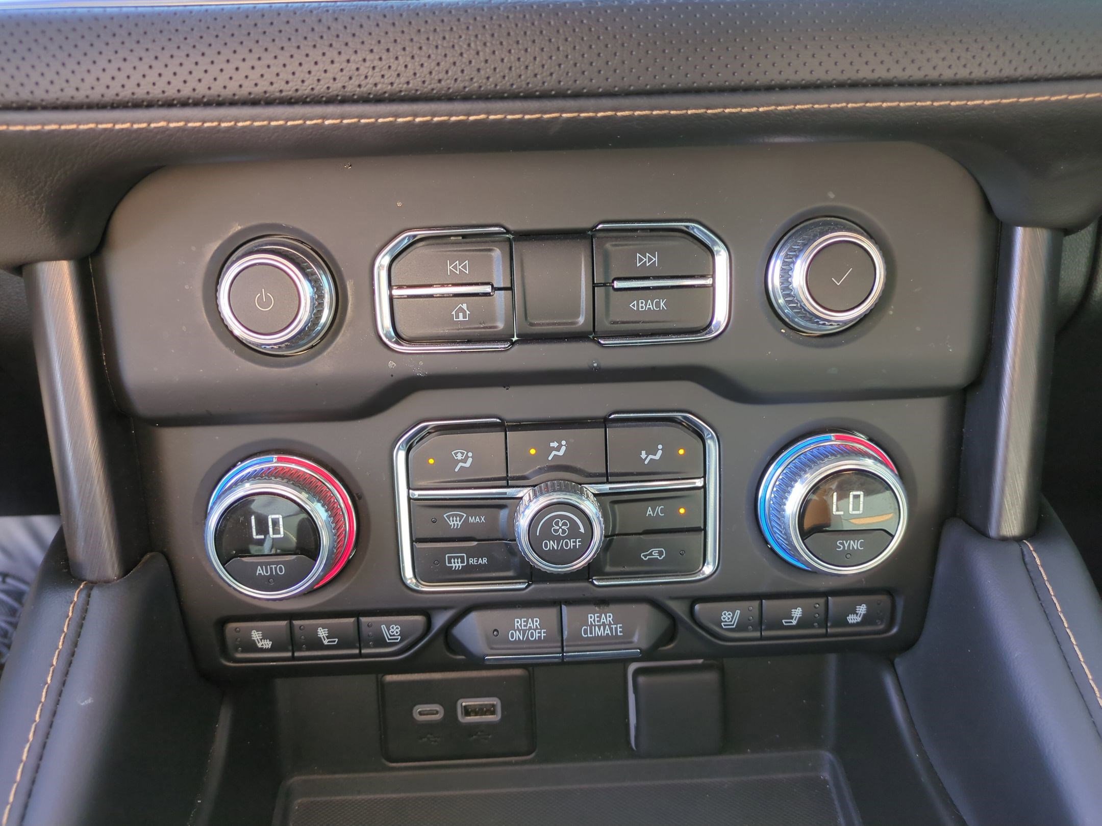 Certified 2023 GMC Yukon AT4 image 22