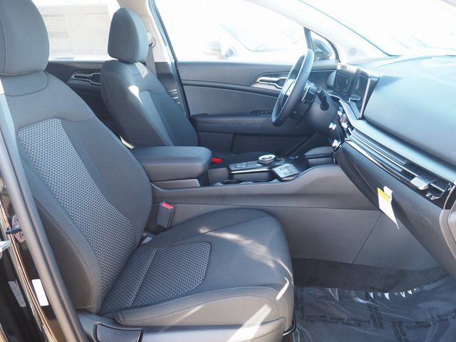 New 2026 Kia Sportage LX image 7