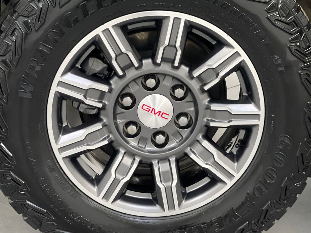 Used 2025 GMC Sierra 1500 AT4 AWD/4WD image 63