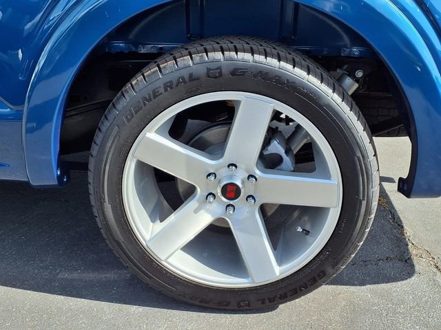 New 2025 Ford F150 XL w/ Equipment Group 103A High image 5