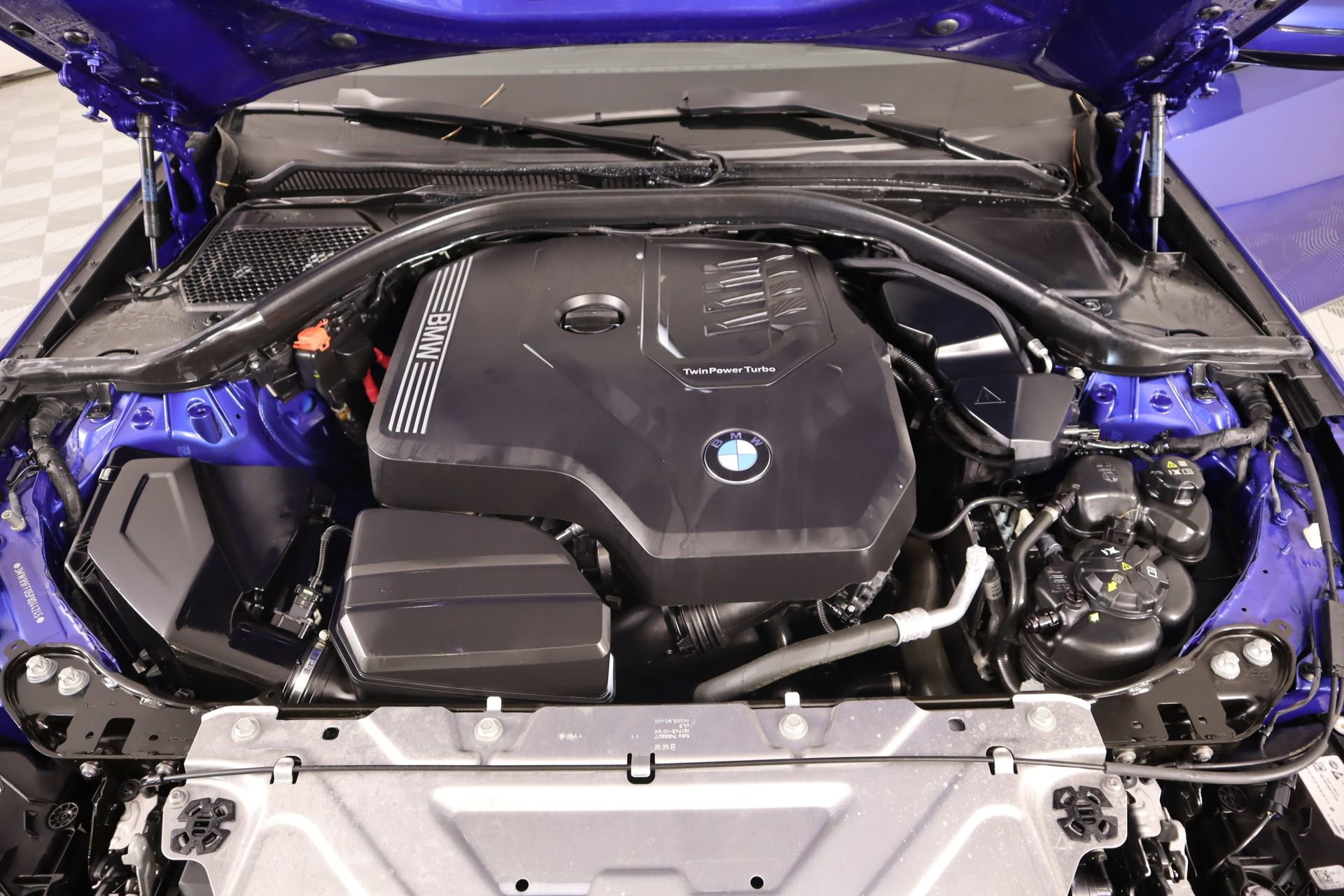 Used 2023 BMW 330i xDrive Sedan w/ M Sport Package image 18