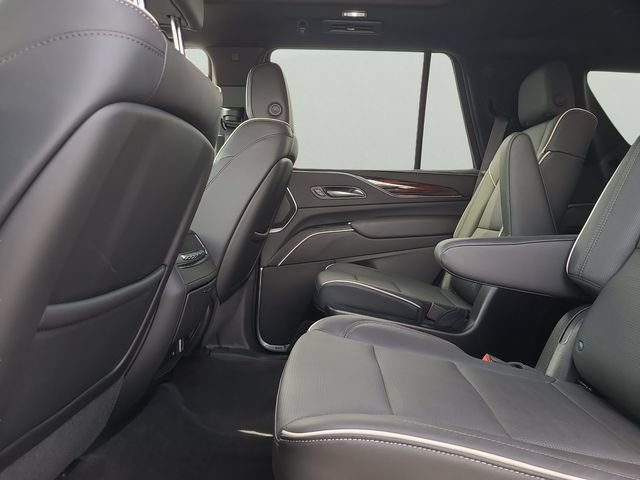 Used 2023 Cadillac Escalade Premium Luxury w/ Performance Package RWD image 13