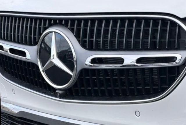 New 2026 Mercedes-Benz GLC 300 4MATIC image 6