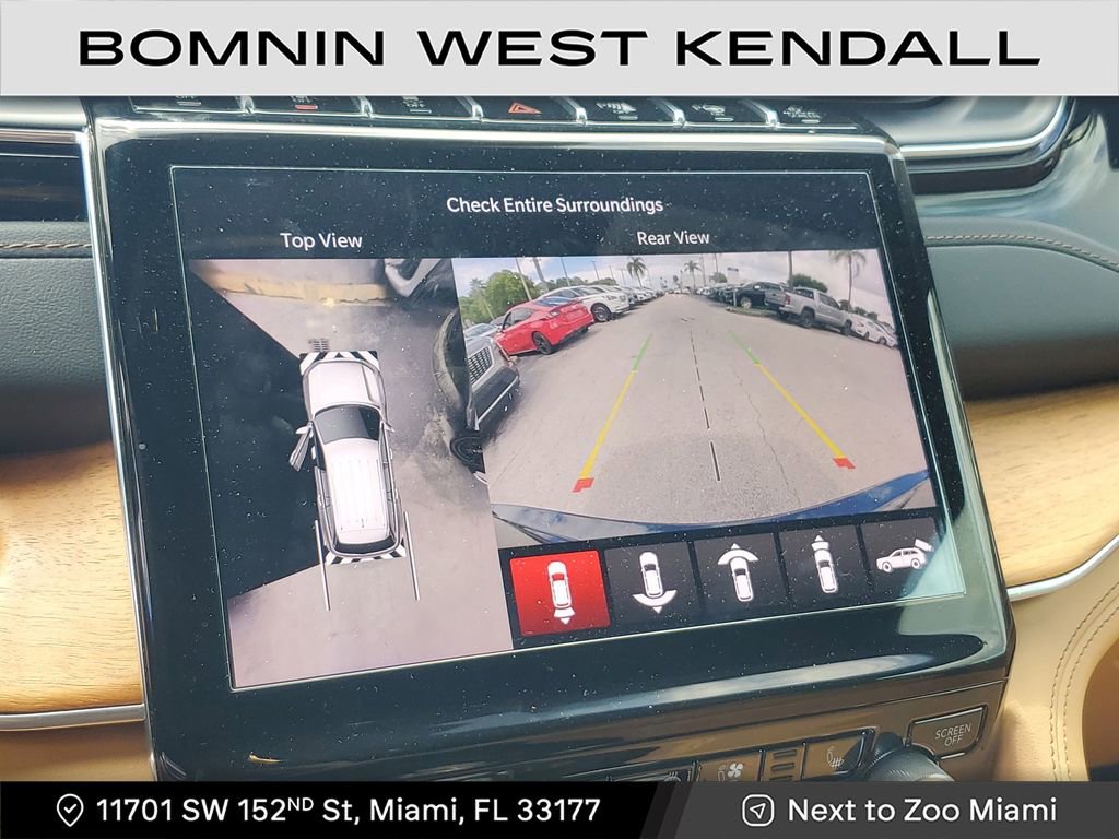 Used 2023 Jeep Grand Cherokee Summit image 25