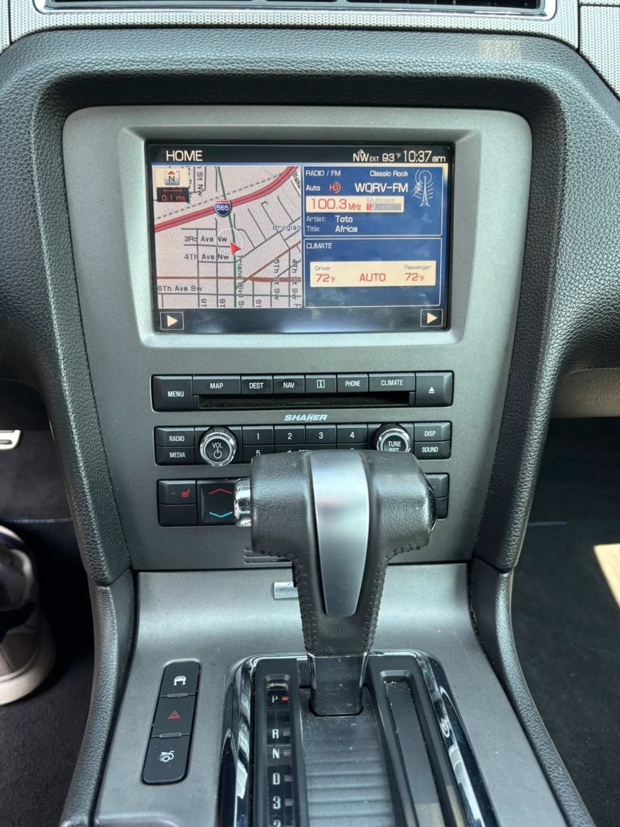 Used 2011 Ford Mustang GT Premium w/ Electronics Pkg RWD image 11