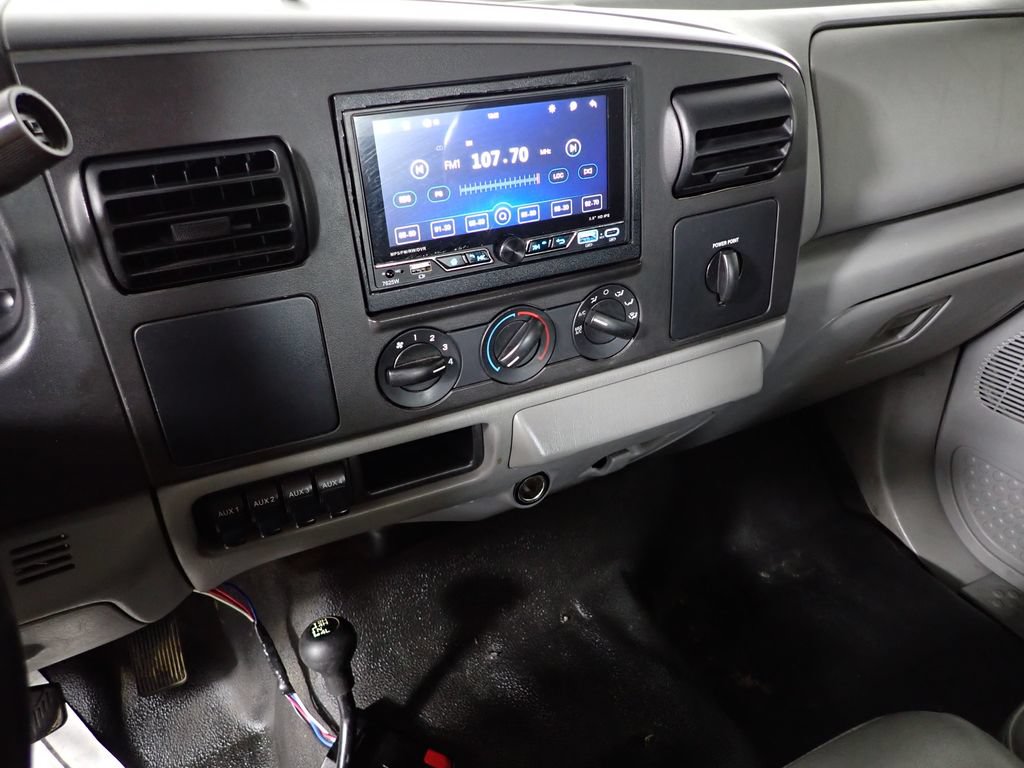 Used 2006 Ford F250 XL AWD/4WD image 25