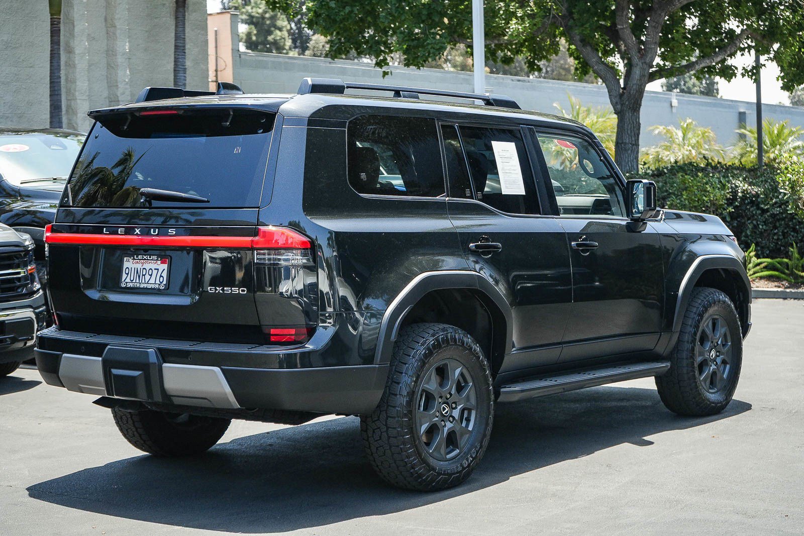 Used 2025 Lexus GX 550 AWD/4WD image 6