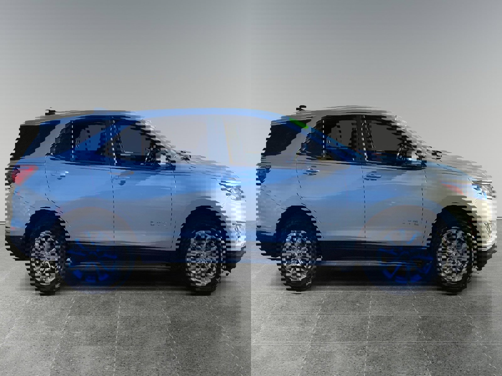 Used 2021 Chevrolet Equinox LS w/ LS Convenience Package image 6