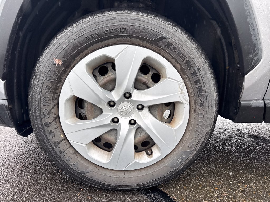 Used 2019 Toyota RAV4 LE w/ All Weather Liner Package AWD/4WD image 14