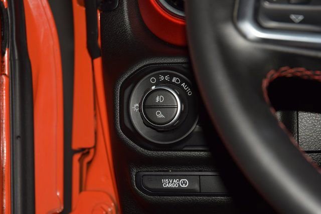 Used 2020 Jeep Gladiator Rubicon w/ LED Lighting Group image 27