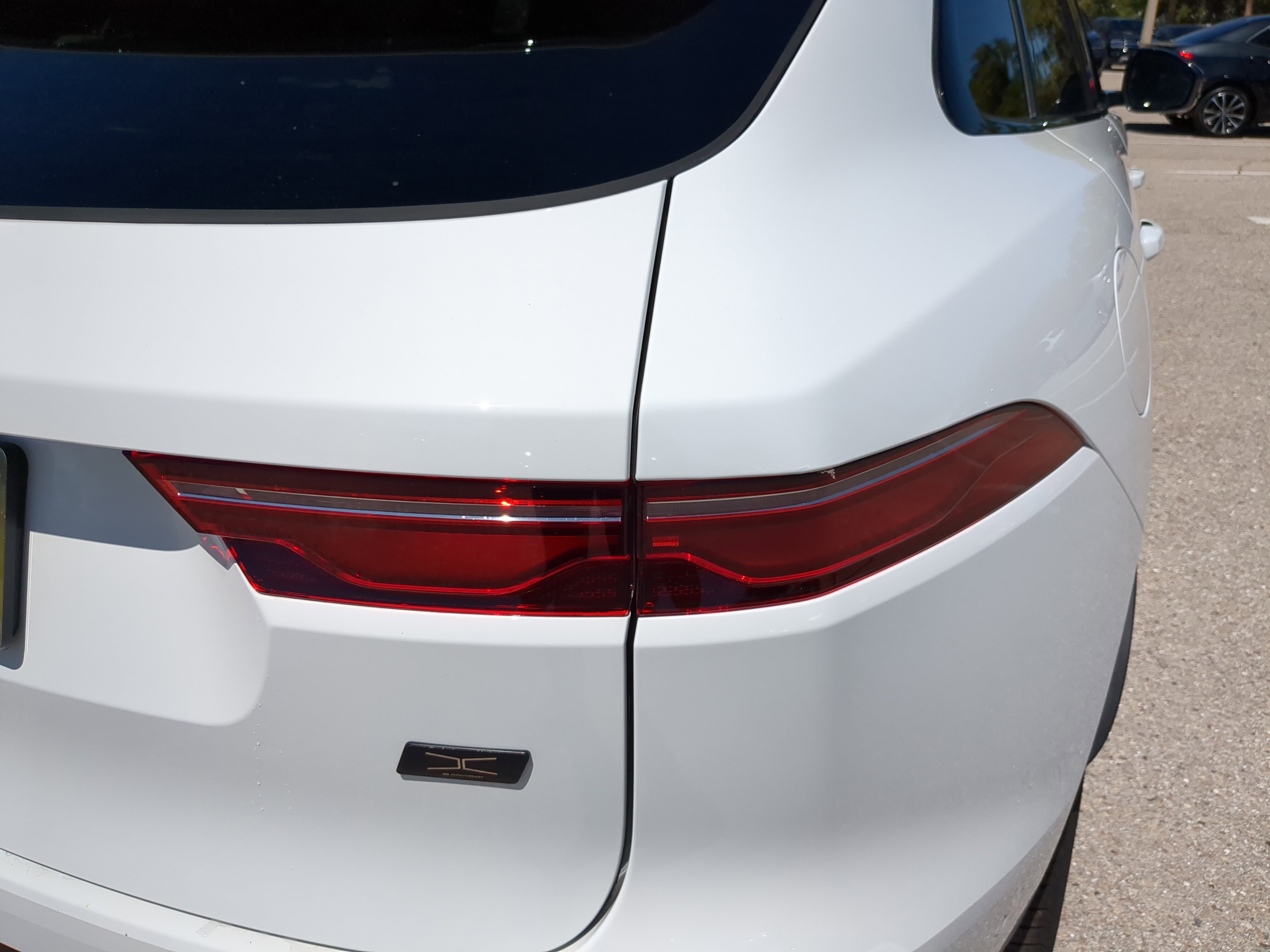 New 2026 Jaguar F-PACE R-Dynamic S image 7