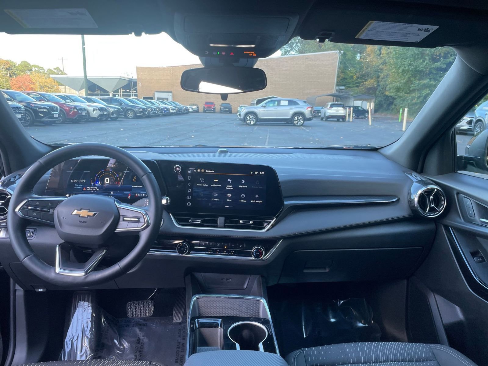 Used 2025 Chevrolet Equinox LT image 29