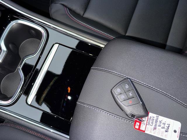 New 2026 Chevrolet Traverse RS image 19