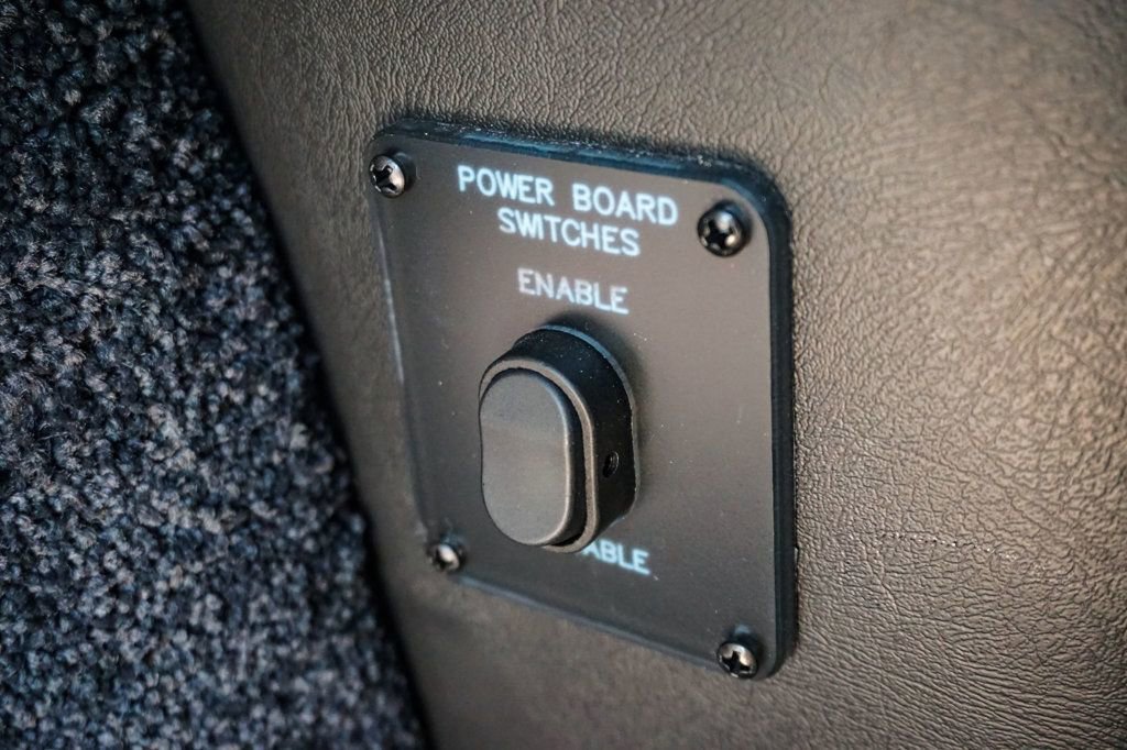 Used 2023 GMC Savana 2500 Extended image 69