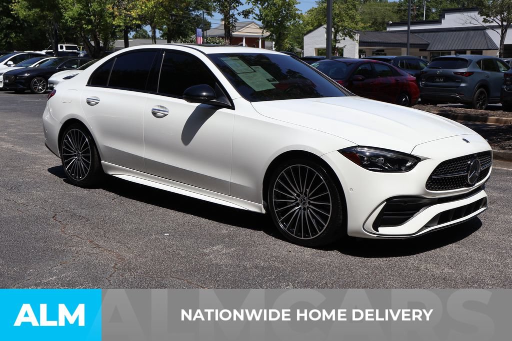 Used 2024 Mercedes-Benz C 300 4MATIC Sedan image 4