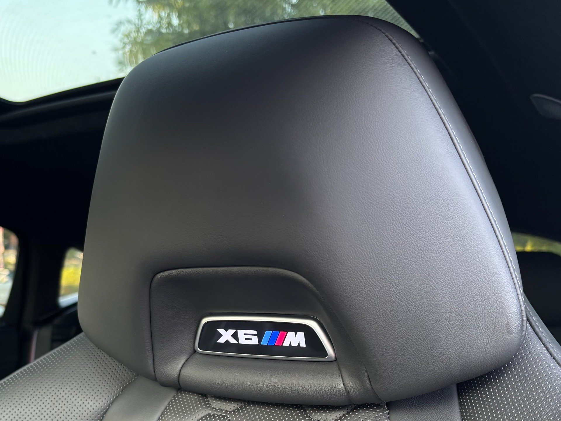 Used 2025 BMW X6 M Competition w/ Executive Package AWD/4WD image 13