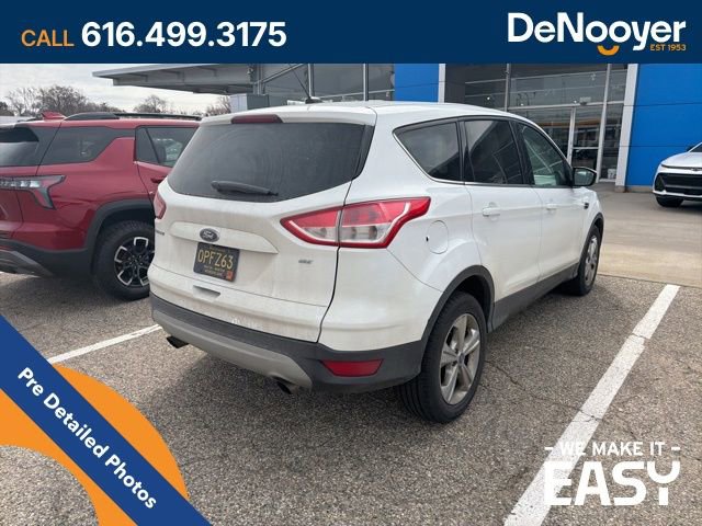 Used 2015 Ford Escape SE image 5