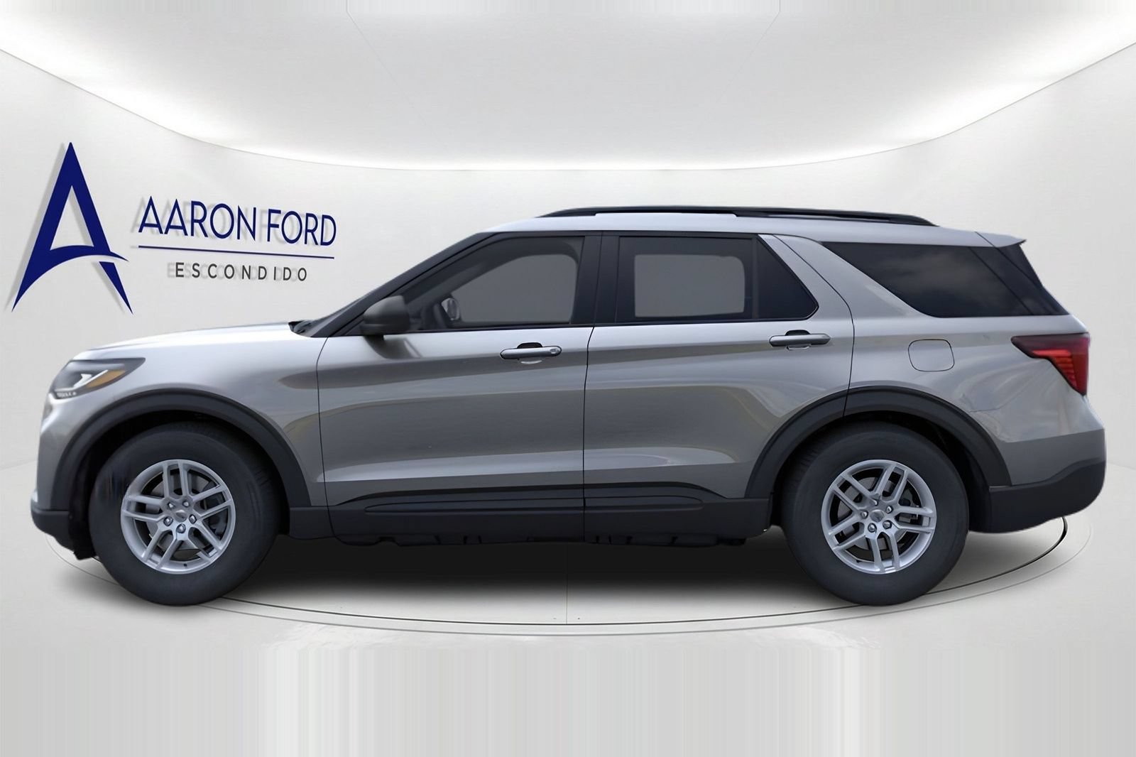 New 2026 Ford Explorer Active w/ Active Comfort Package RWD image 3