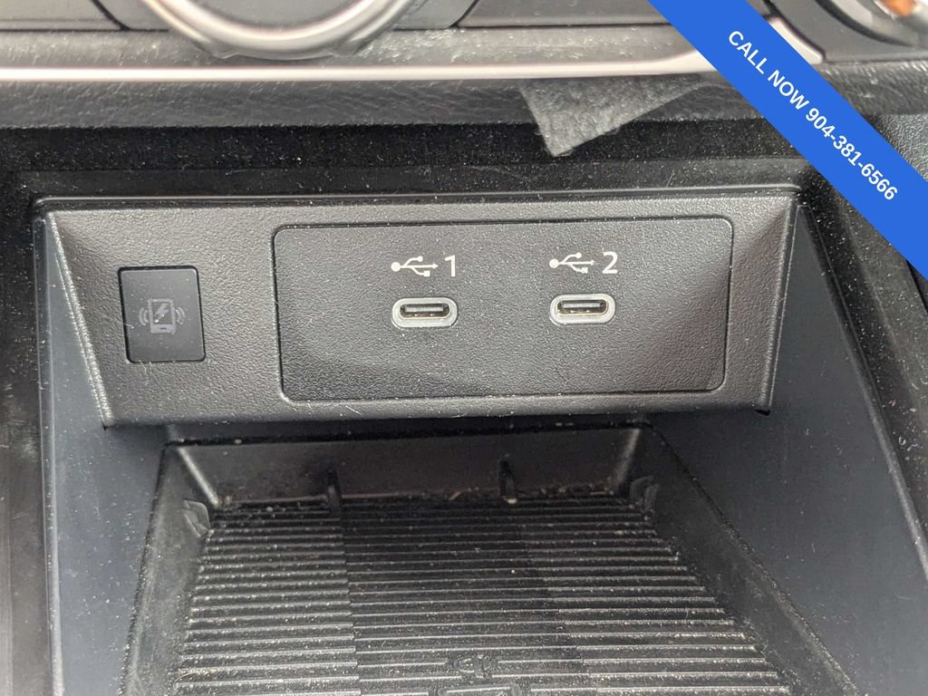 Used 2025 Nissan Kicks SV FWD image 24