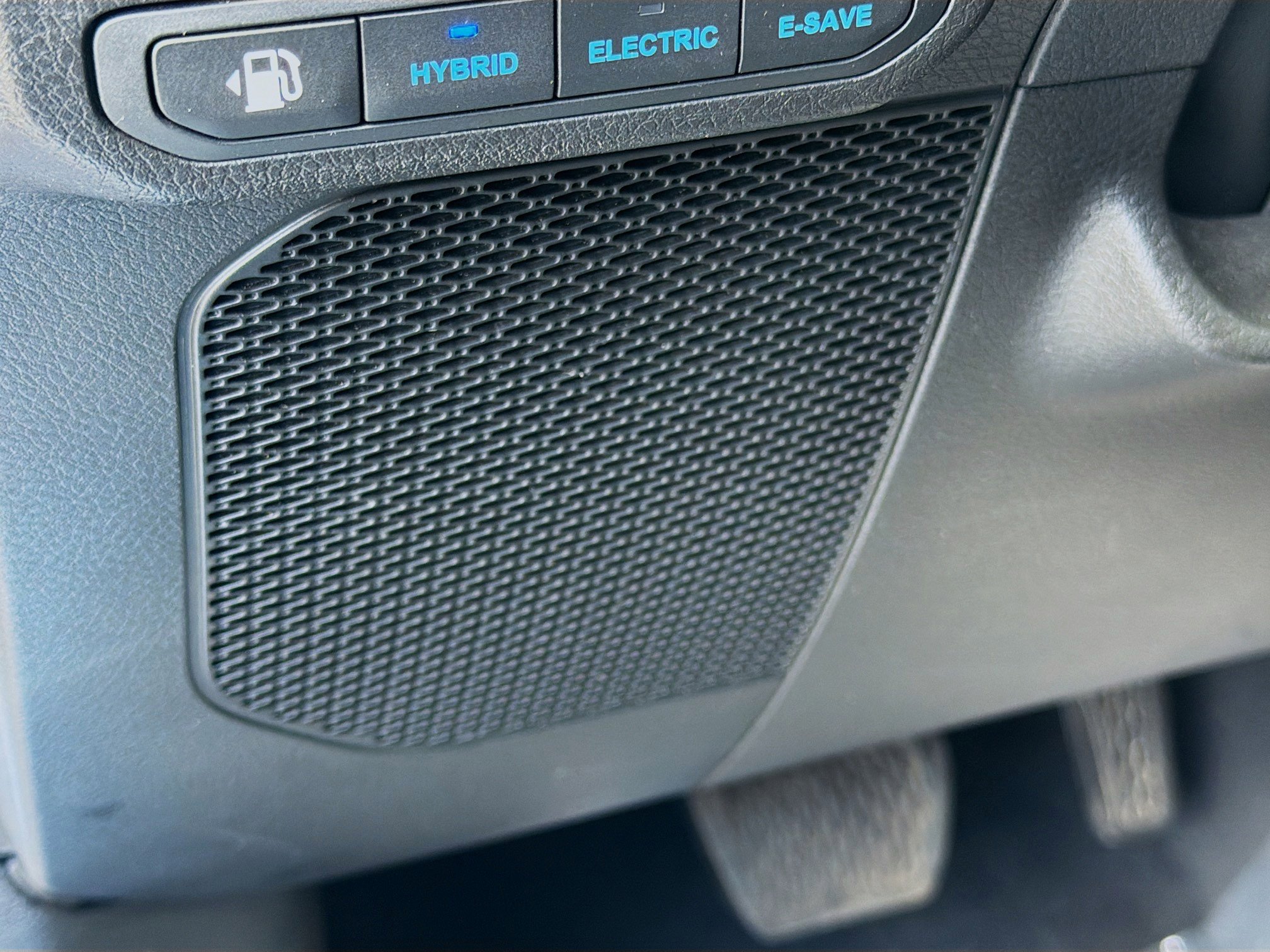 Used 2024 Jeep Wrangler Sahara image 23