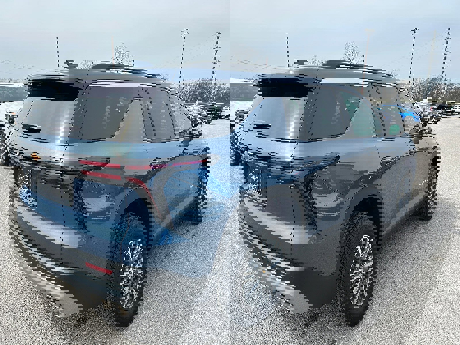 New 2026 Chevrolet Traverse LT w/ Driver Confidence Package FWD image 6