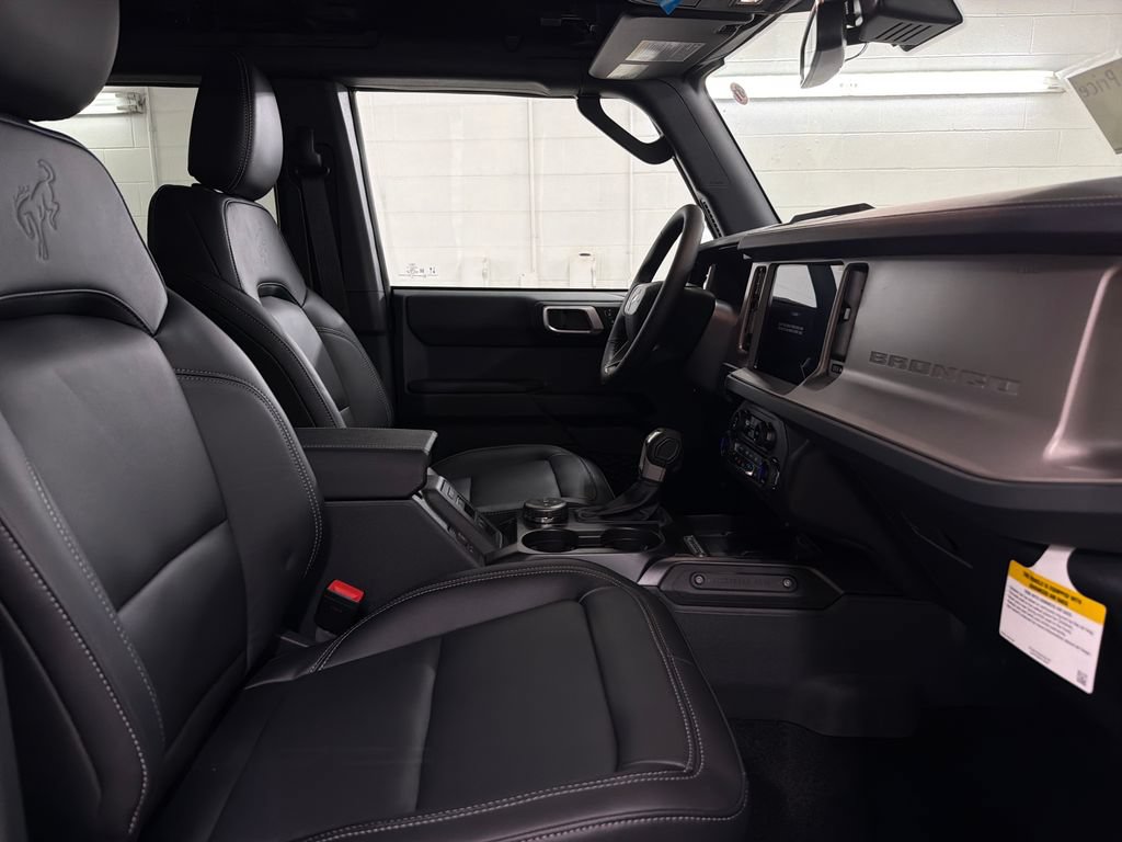New 2026 Ford Bronco Outer Banks AWD/4WD image 28