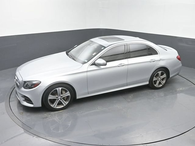 Used 2017 Mercedes-Benz E 300 4MATIC image 35
