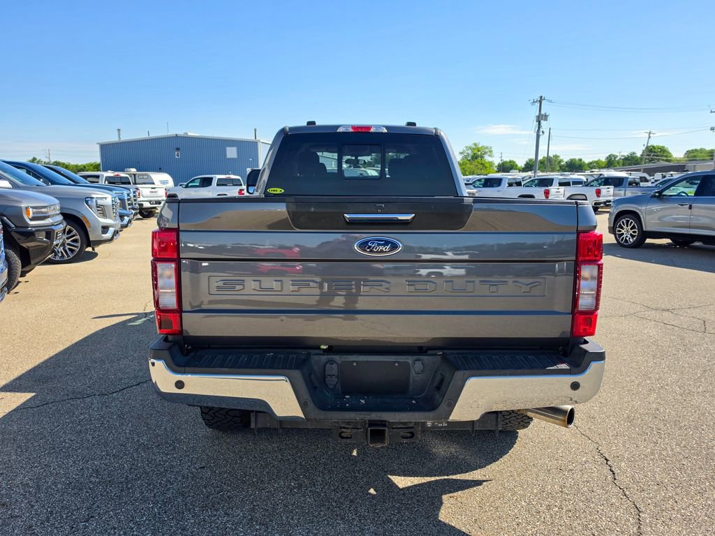 Used 2021 Ford F250 XLT w/ XLT Premium Package AWD/4WD image 4