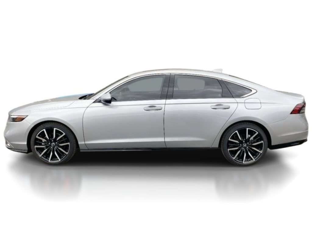 New 2025 Honda Accord Touring image 4