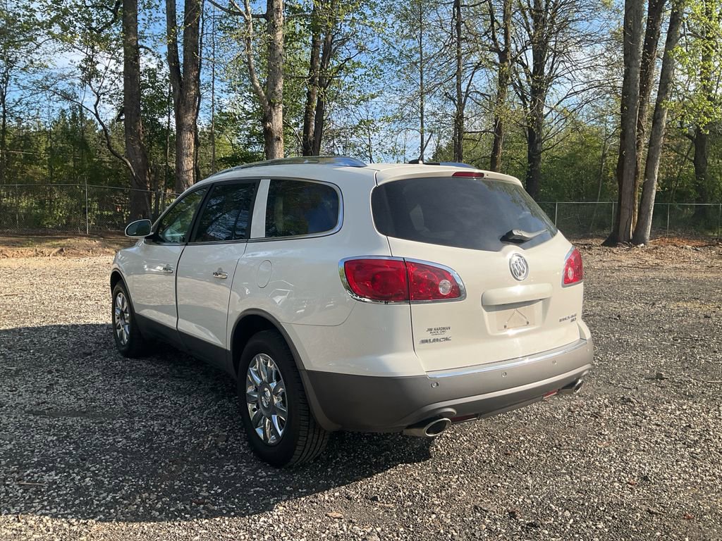 Used 2011 Buick Enclave CXL image 7