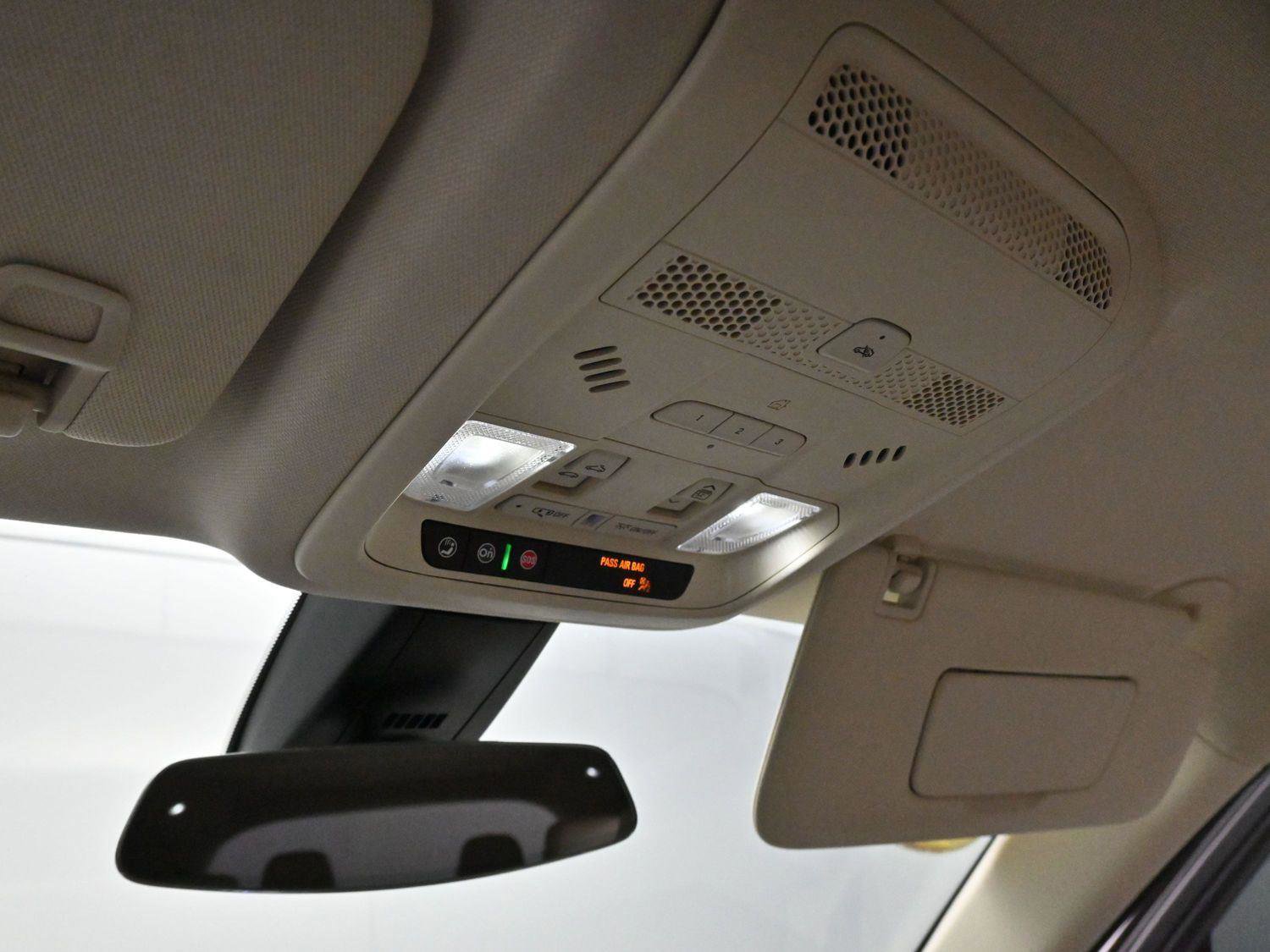 Certified 2022 Cadillac XT6 Premium Luxury image 30