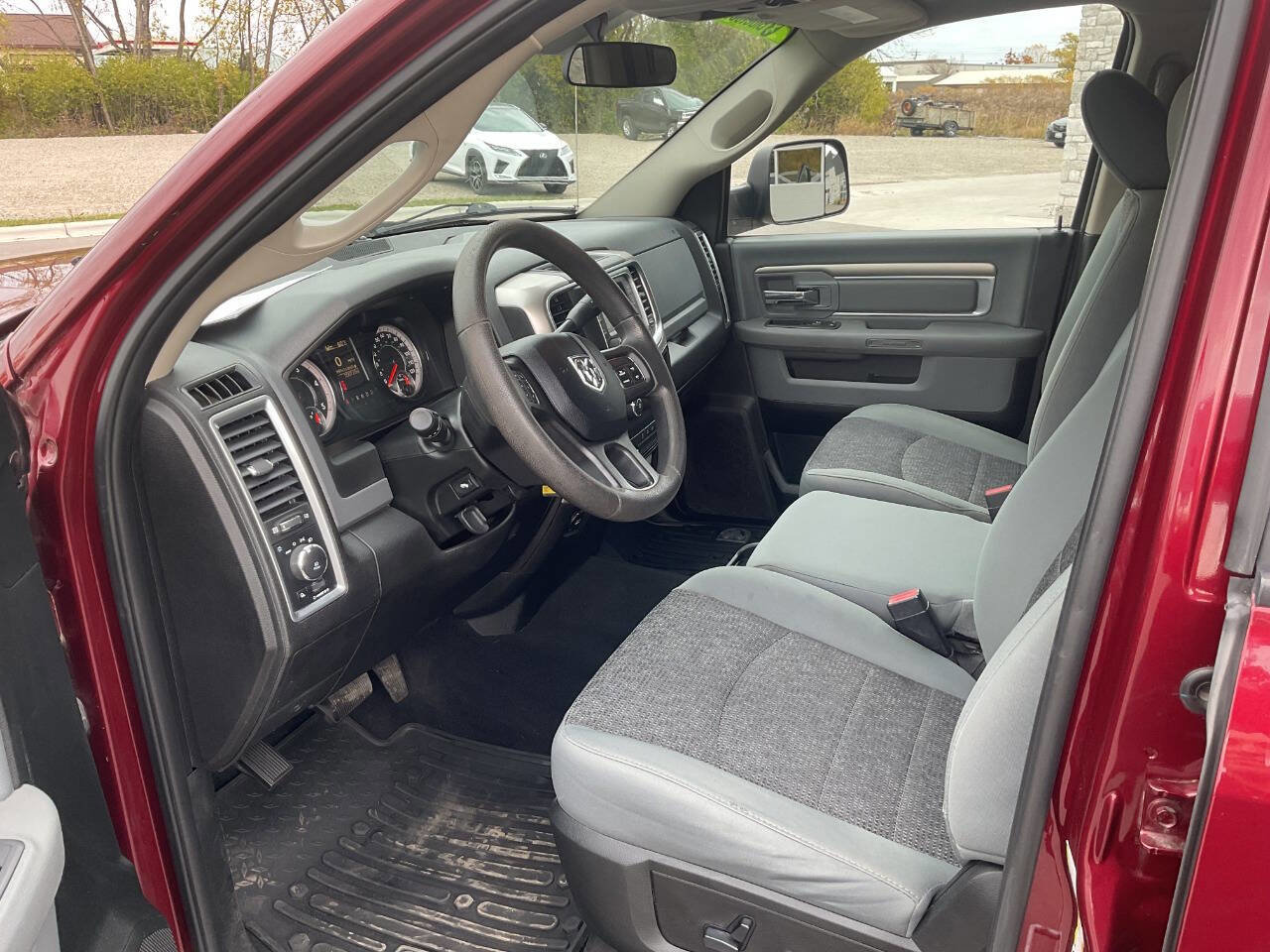 Used 2018 RAM 3500 SLT image 17