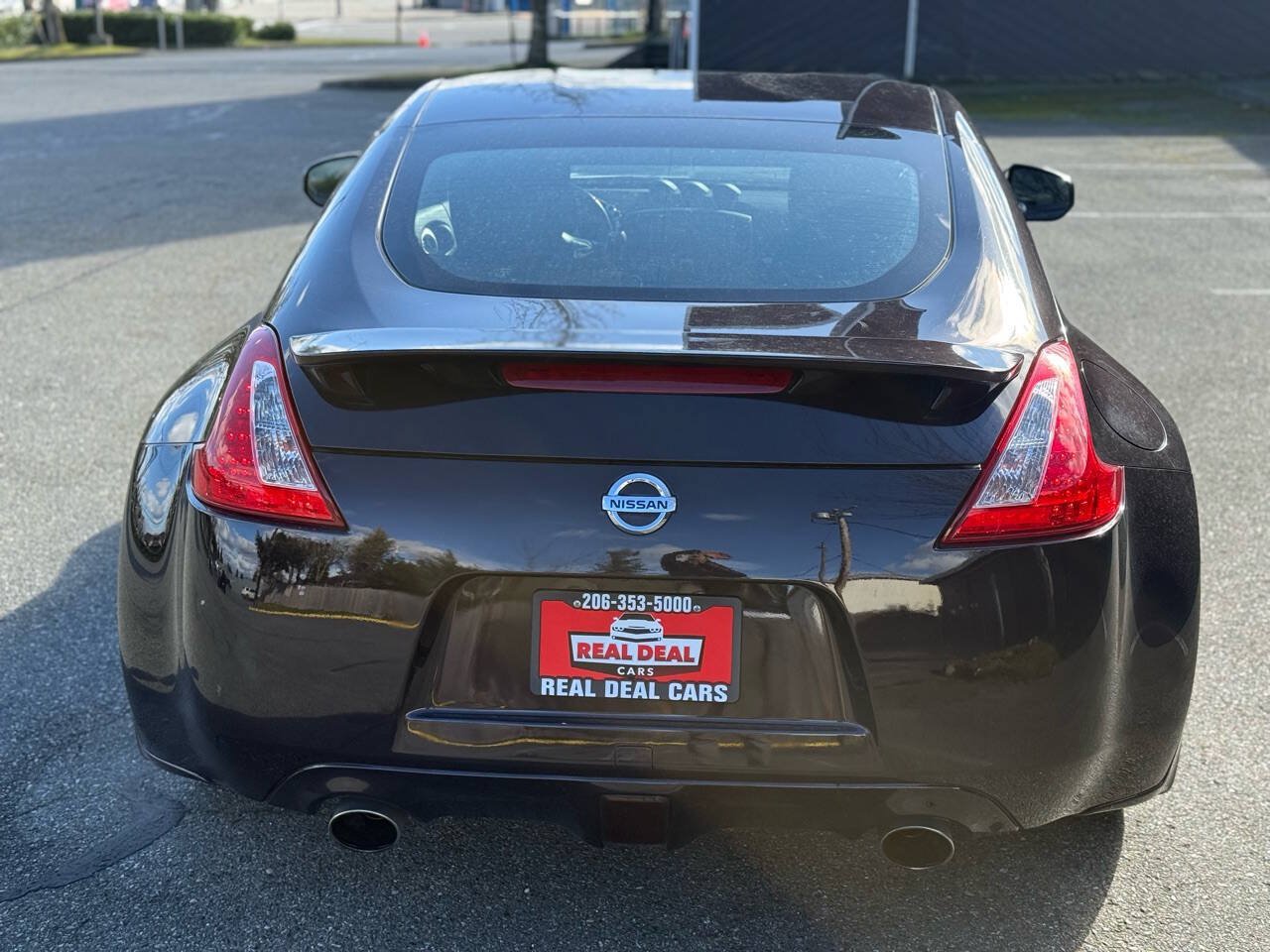 Used 2010 Nissan 370Z Coupe w/ Sport Pkg RWD image 5