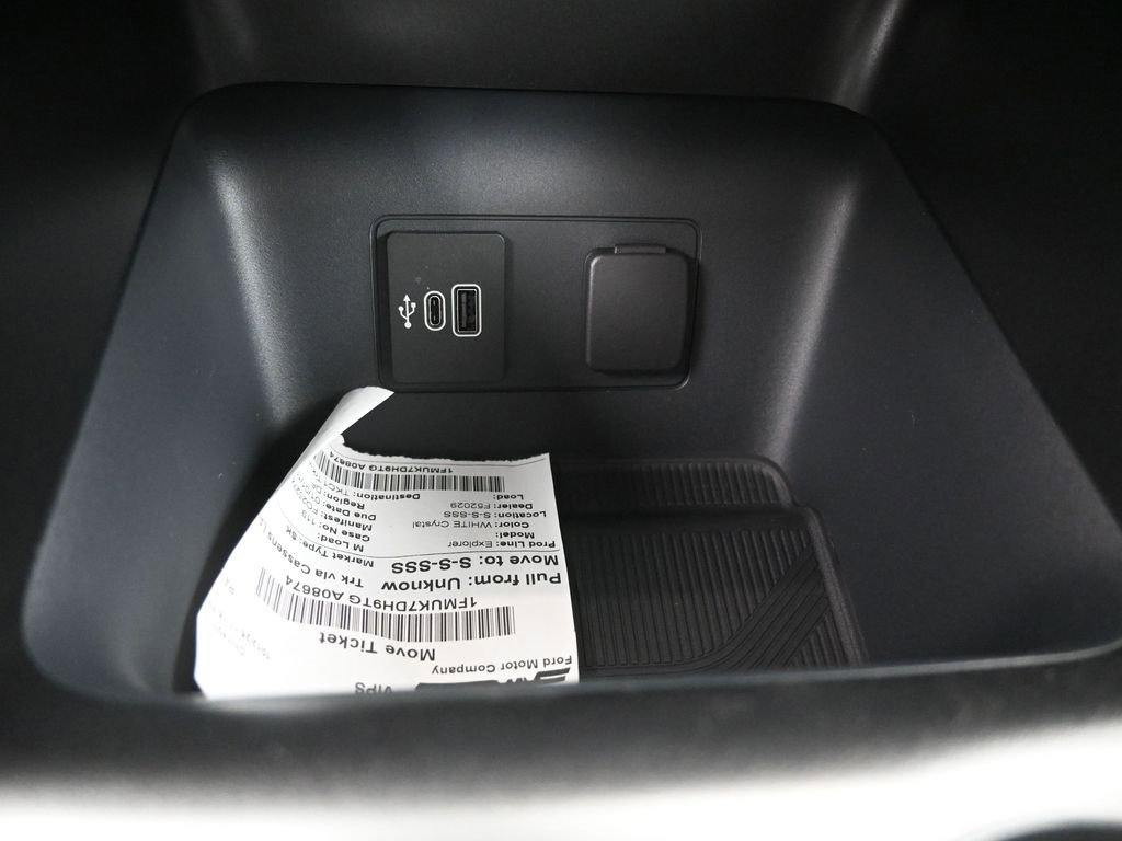 New 2026 Ford Explorer Active image 29