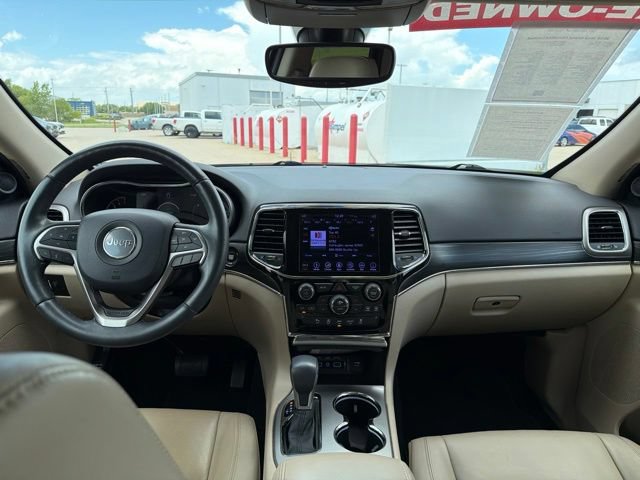 Used 2019 Jeep Grand Cherokee Limited w/ Trailer Tow Group IV AWD/4WD image 26