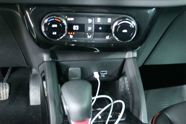 Used 2025 Chevrolet TrailBlazer RS w/ Convenience Package image 20