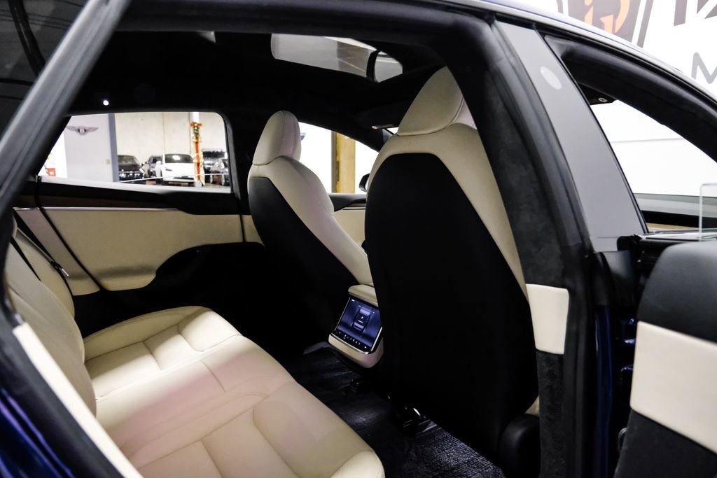 Used 2023 Tesla Model S Standard Range image 38