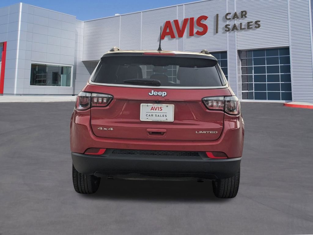 Used 2025 Jeep Compass Limited image 5