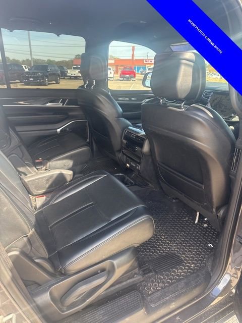 Used 2022 Jeep Wagoneer Series III w/ Convenience Group I image 15