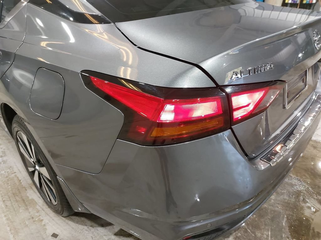 Used 2022 Nissan Altima 2.5 SL AWD/4WD image 29